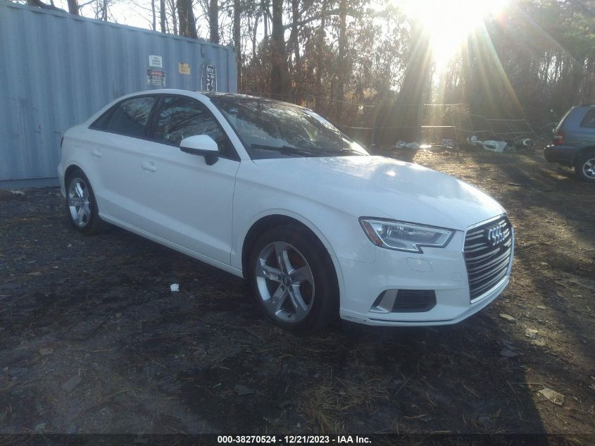 WAUAUGFF8H1041654 AUDI A3 2017