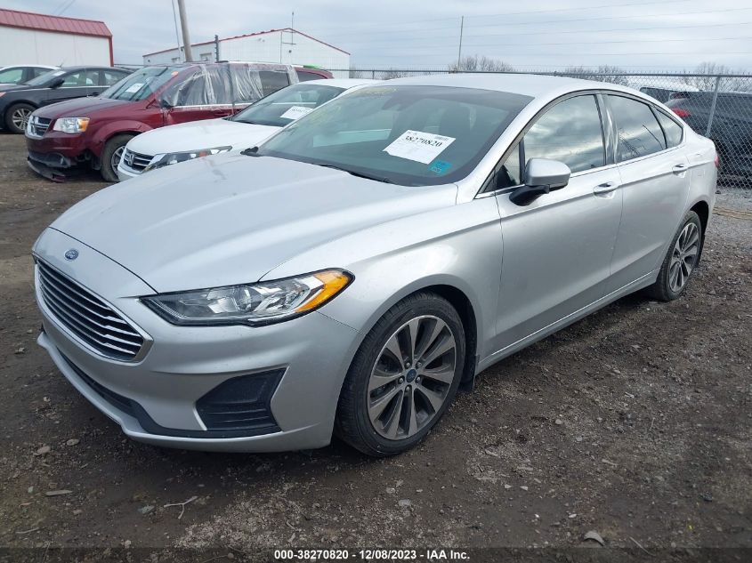 3FA6P0T93KR166053 2019 FORD FUSION, photo no. 2