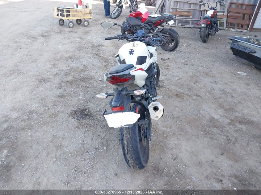 2022 KAWASAKI ER400 D JKAERKD18NDAF7291