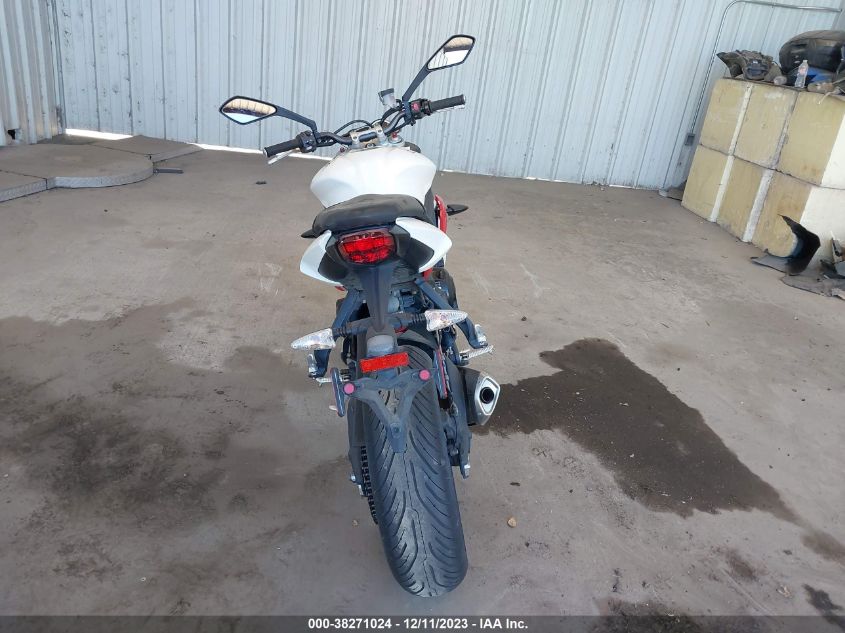 2014 TRIUMPH MOTORCYCLE STREET TRIPLE R SMTL03NE6ET604808