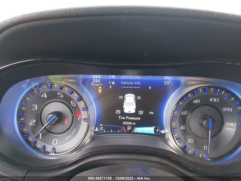 VIN 2C3CCABG6JH266967 2018 CHRYSLER 300 S
