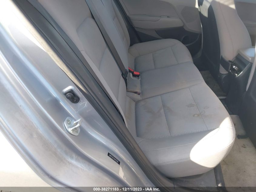 2017 HYUNDAI ELANTRA SE - 5NPD74LF5HH127605