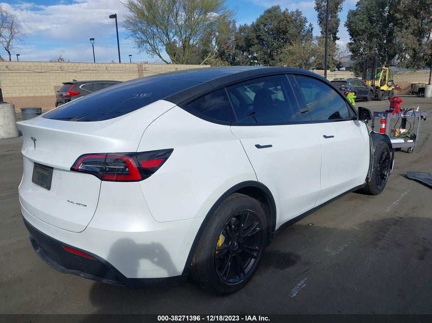 VIN 5YJYGDEE8MF217264 2021 TESLA MODEL Y LONG RANGE DUAL MOTOR ALL-WHEEL DRIVE