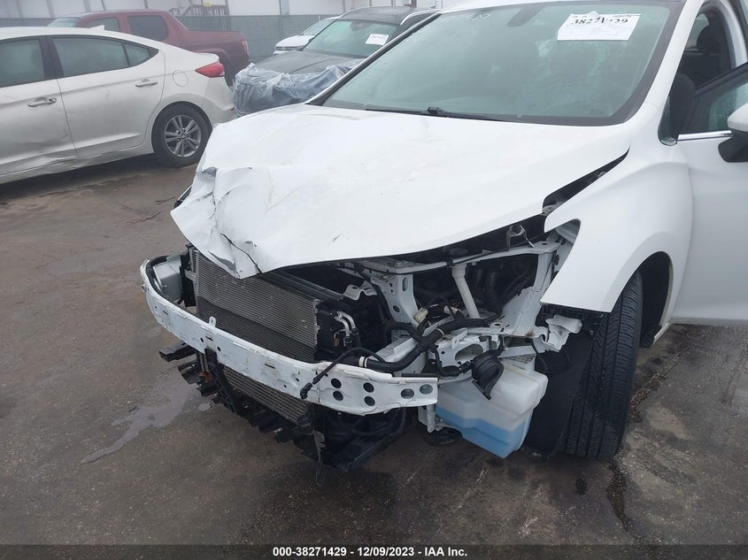 VIN 3G1BE6SM1JS625779 2018 CHEVROLET CRUZE LT AUTO