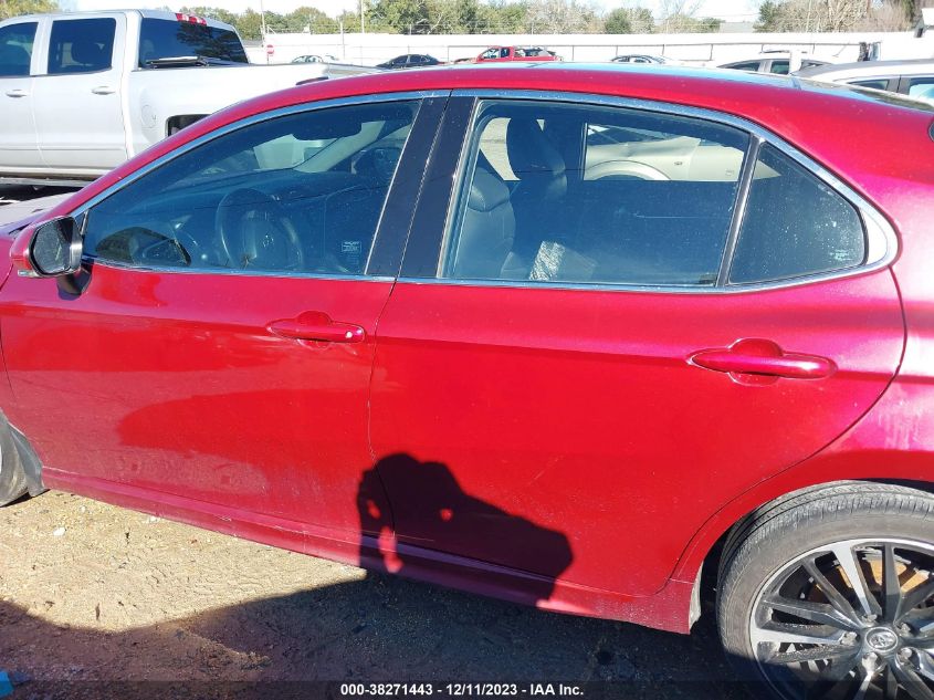 2018 TOYOTA CAMRY XSE - 4T1B61HKXJU578115