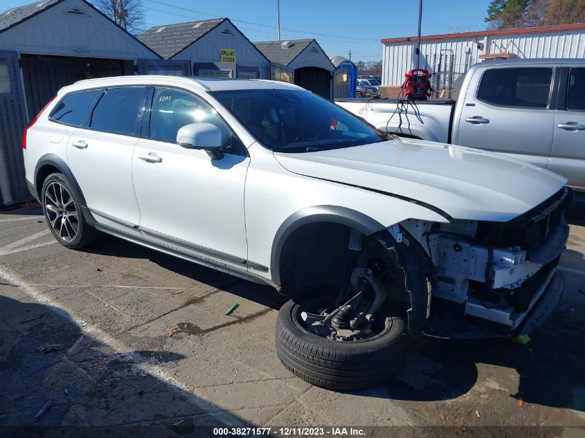 2020 VOLVO V90 CROSS COUNTRY T6 YV4A22NL4L1107254