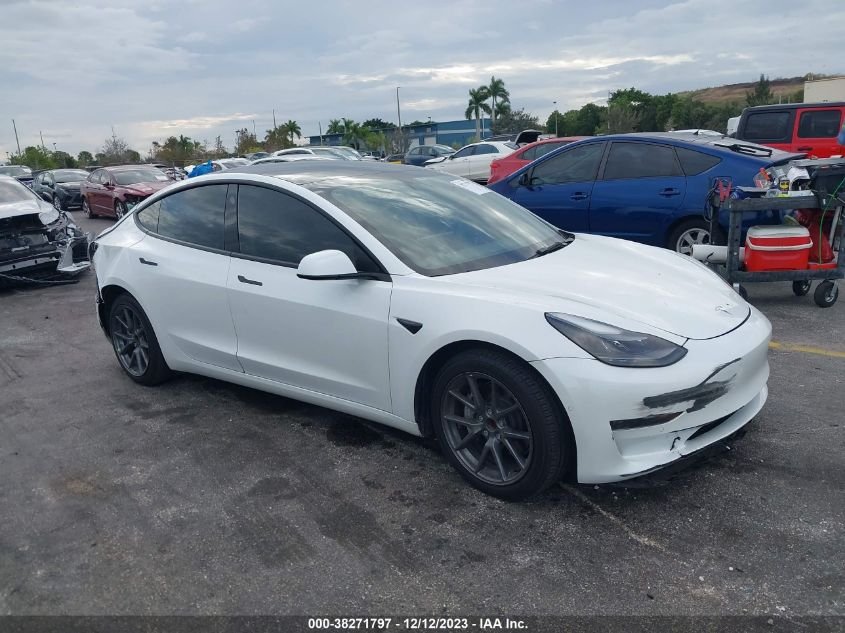 2022 TESLA MODEL 3 REAR-WHEEL DRIVE - 5YJ3E1EA9NF240873