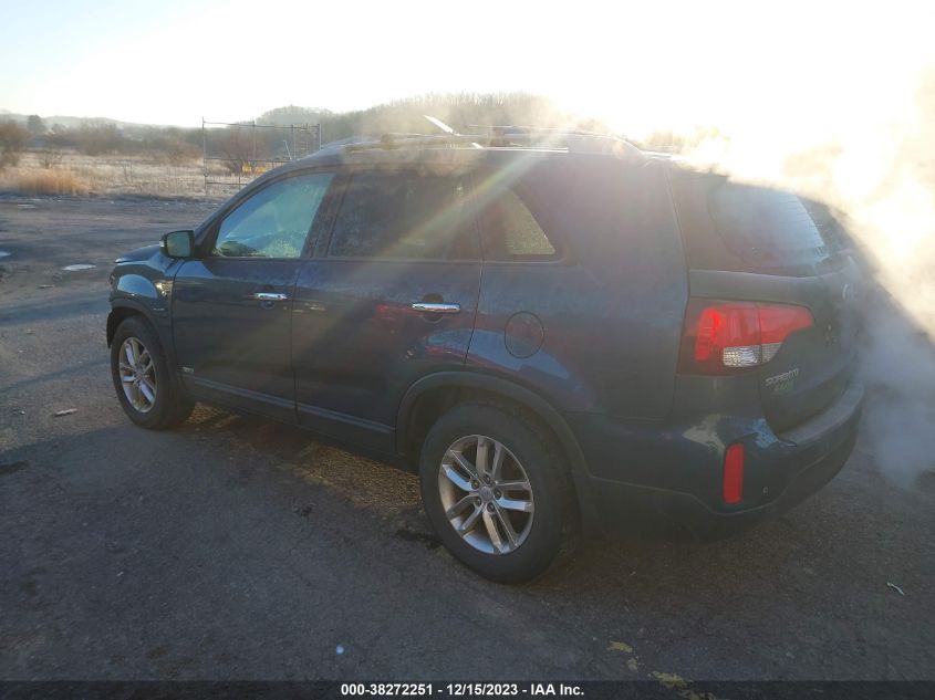 2014 KIA SORENTO LX - 5XYKTCA6XEG441382