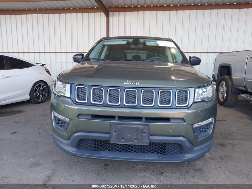 VIN 3C4NJCAB0JT488276 2018 JEEP COMPASS SPORT FWD