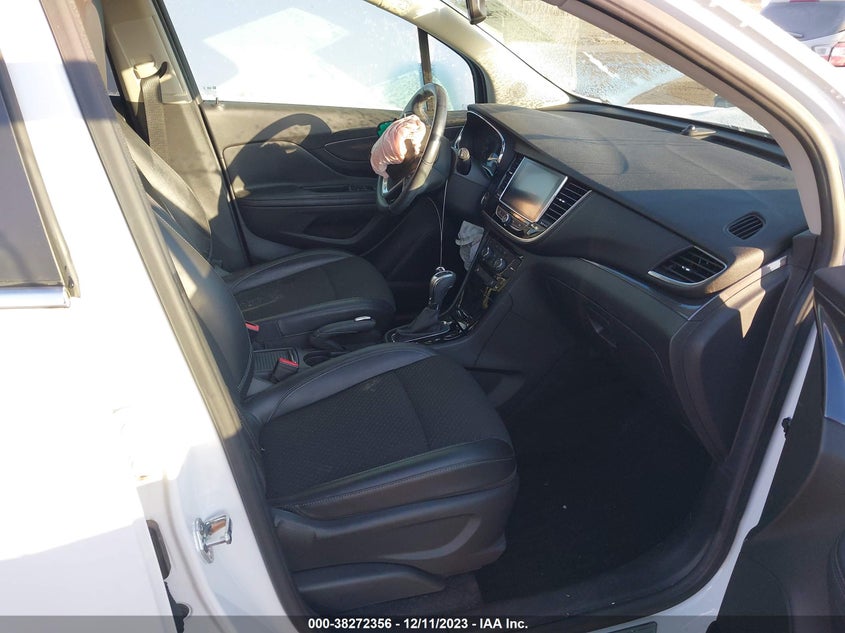 VIN KL4CJASB4JB691306 2018 BUICK ENCORE PREFERRED