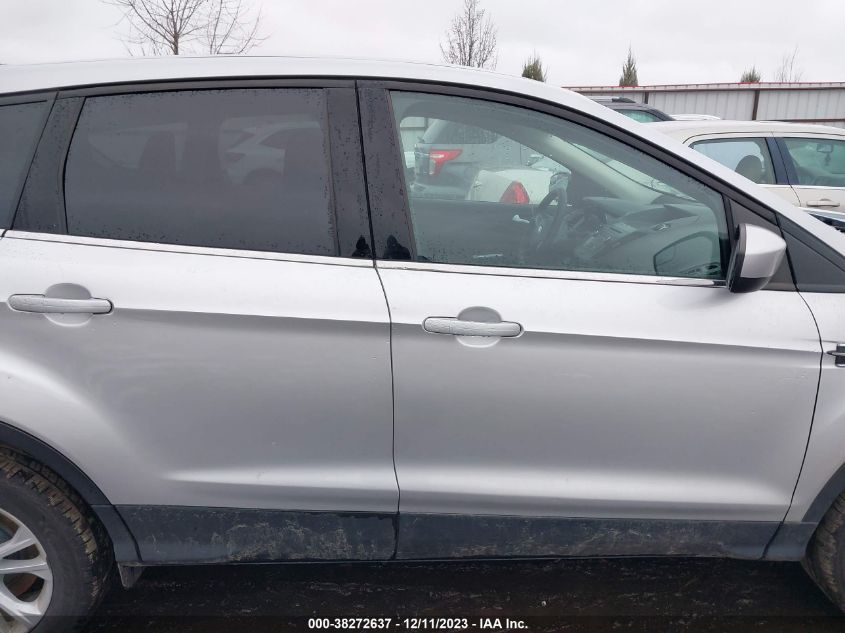 2017 FORD ESCAPE SE - 1FMCU9GD3HUC77742