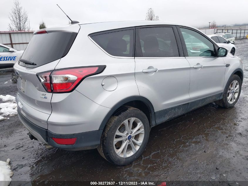 2017 FORD ESCAPE SE - 1FMCU9GD3HUC77742