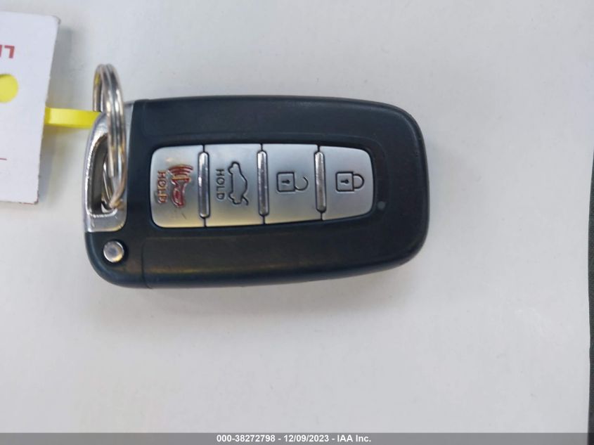 2013 HYUNDAI SONATA HYBRID - KMHEC4A49DA065270