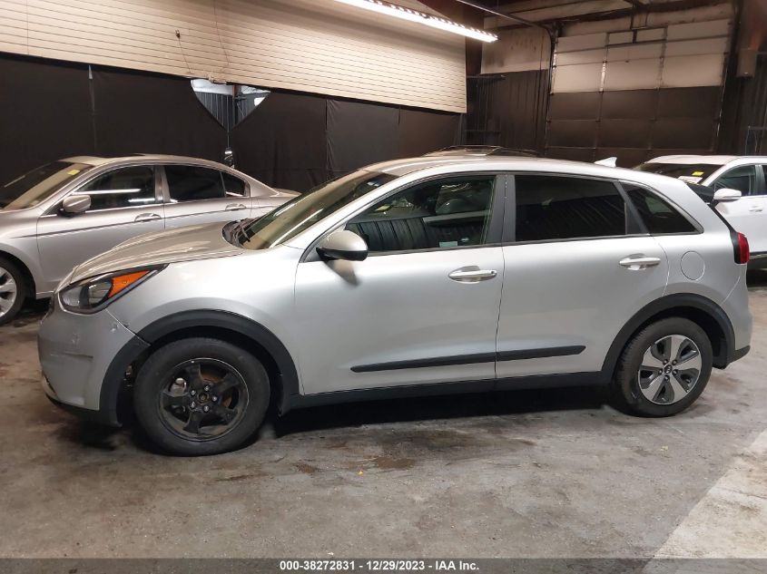 VIN KNDCB3LC9K5240815 2019 KIA NIRO FE