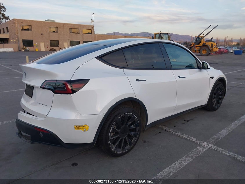 VIN 7SAYGDEE9NF341239 2022 TESLA MODEL Y LONG RANGE DUAL MOTOR ALL-WHEEL DRIVE