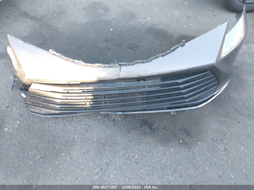 VIN 5TDYRKEC0NS075552 2022 TOYOTA SIENNA XLE