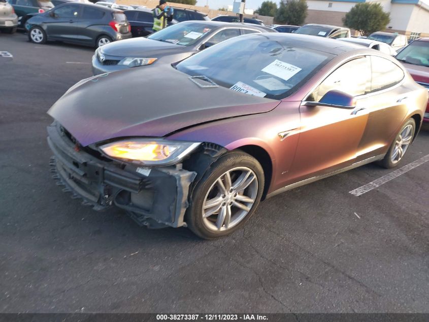 2014 TESLA MODEL S 60 KWH BATTERY/P85 - 5YJSA1H12EFP51635