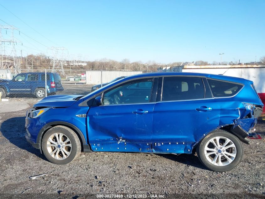 2017 FORD ESCAPE SE - 1FMCU9GD2HUE83330