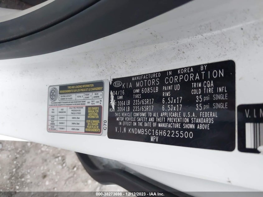 VIN KNDMB5C16H6225500 2017 KIA SEDONA LX