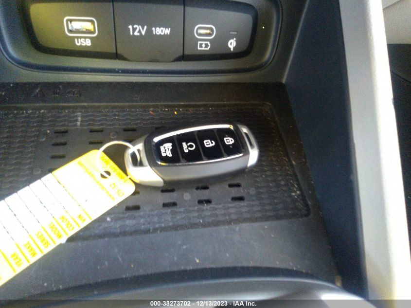2023 HYUNDAI VENUE LIMITED - KMHRC8A35PU221825