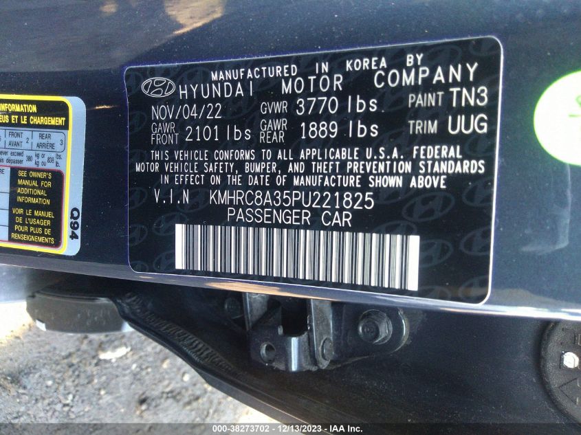2023 HYUNDAI VENUE LIMITED - KMHRC8A35PU221825