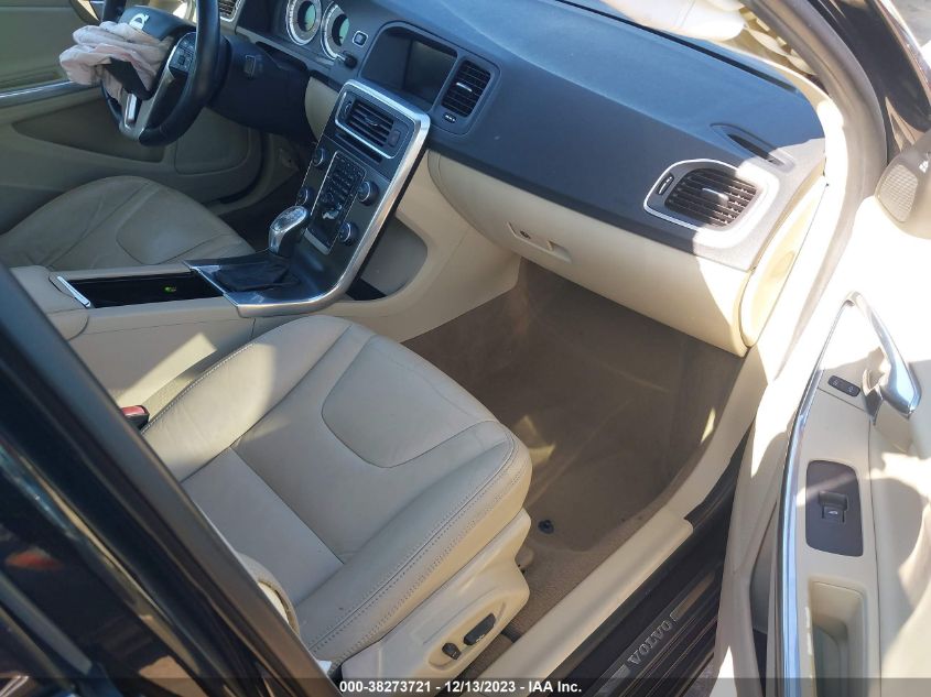 2013 VOLVO S60 T5 - YV1612FH0D2179211