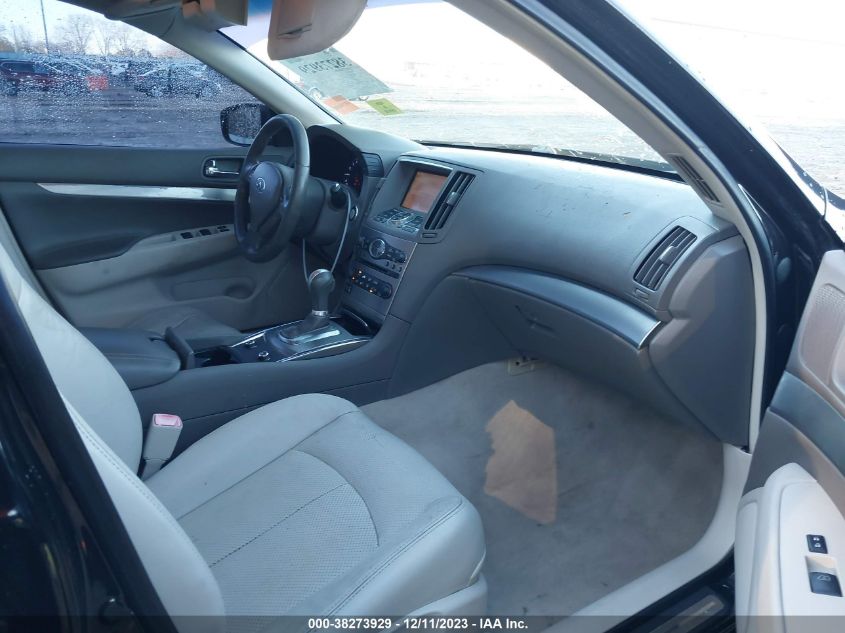 2013 INFINITI G37 JOURNEY JN1CV6AP5DM301720