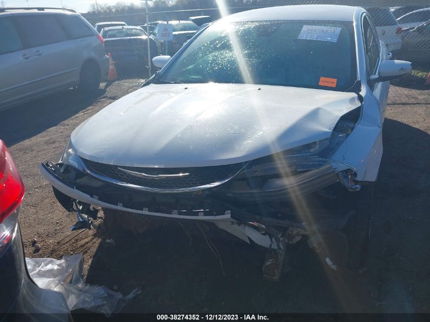 2015 CHRYSLER 200 C - 1C3CCCCB0FN708011