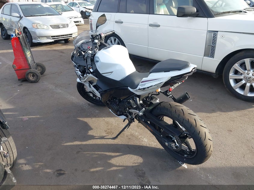 VIN JKAEXKH12PDAN1266 2023 KAWASAKI EX400