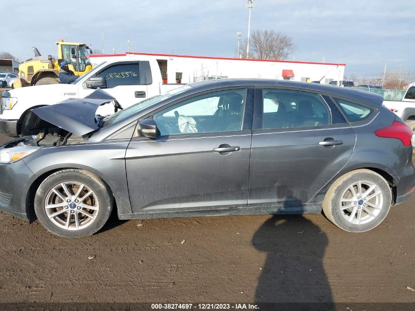 2015 FORD FOCUS SE - 1FADP3K29FL217377