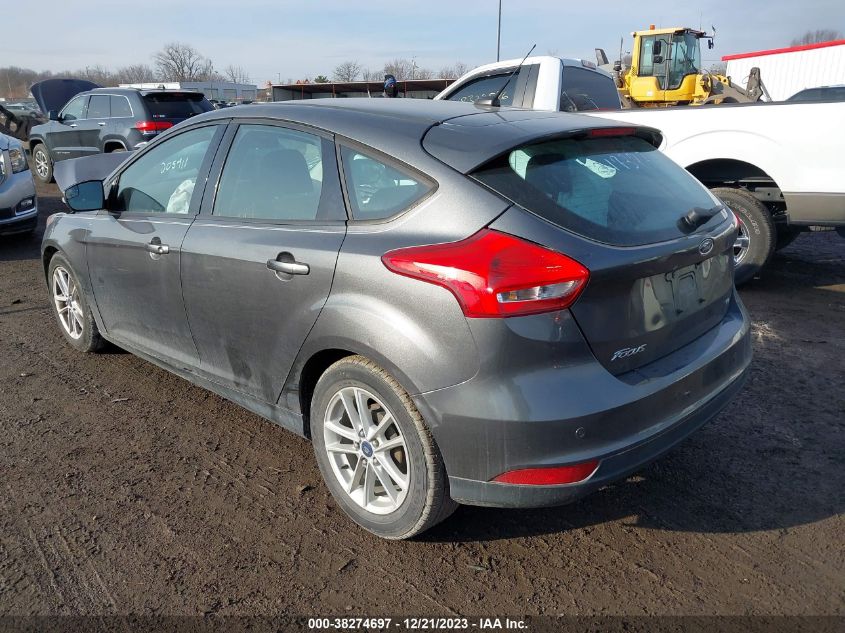 2015 FORD FOCUS SE - 1FADP3K29FL217377