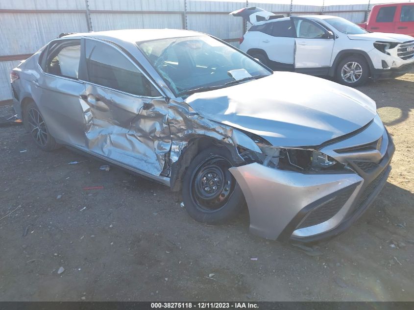 2022 TOYOTA CAMRY SE/SE NIGHT SHADE - 4T1G11AK2NU648162