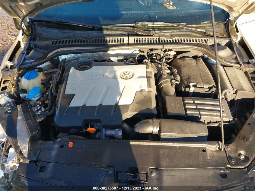 2013 VOLKSWAGEN JETTA 2.0L TDI - 3VWLL7AJ5DM273519