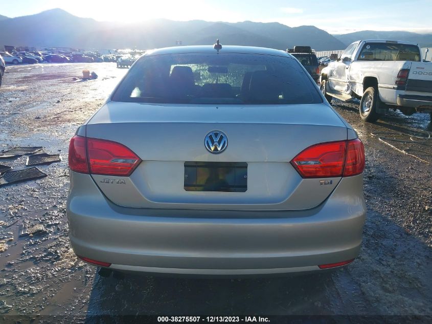 2013 VOLKSWAGEN JETTA 2.0L TDI - 3VWLL7AJ5DM273519