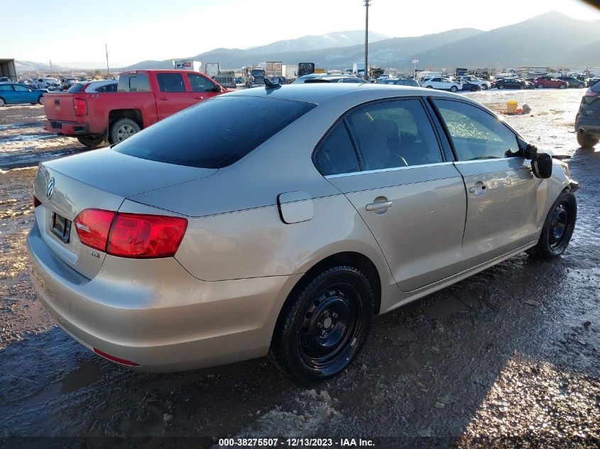 2013 VOLKSWAGEN JETTA 2.0L TDI - 3VWLL7AJ5DM273519