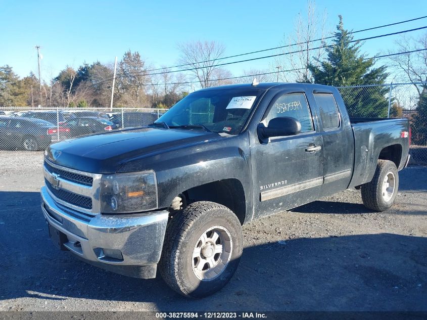 2013 CHEVROLET SILVERADO K1500 LT - 1GCRKSE75DZ213522