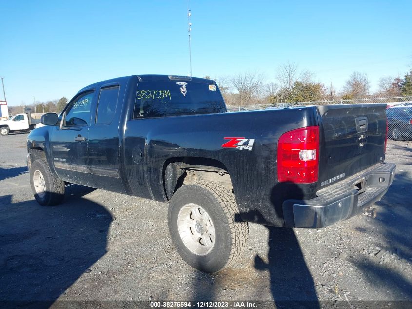 2013 CHEVROLET SILVERADO K1500 LT - 1GCRKSE75DZ213522