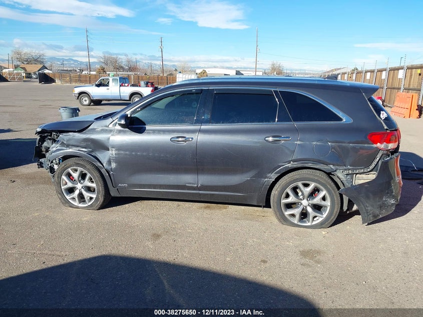 VIN 5XYPKDA50HG260642 2017 KIA SORENTO SX/SX LIMITED