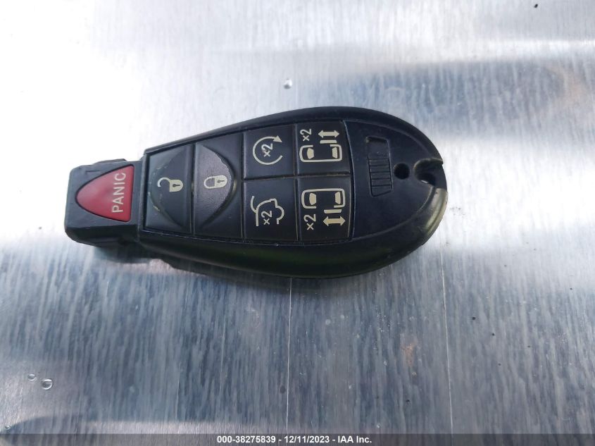 2019 DODGE GRAND CARAVAN SXT - 2C4RDGCG7KR747908