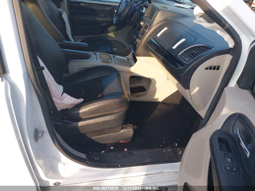 2019 DODGE GRAND CARAVAN SXT - 2C4RDGCG7KR747908