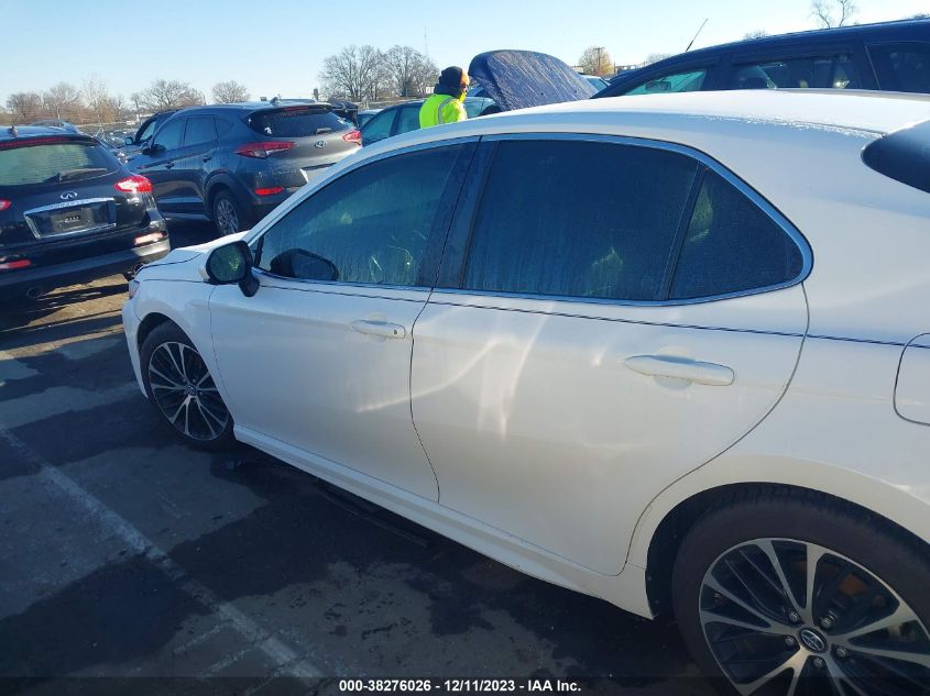2018 TOYOTA CAMRY L/LE/XLE/SE/XSE - 4T1B11HK4JU571028