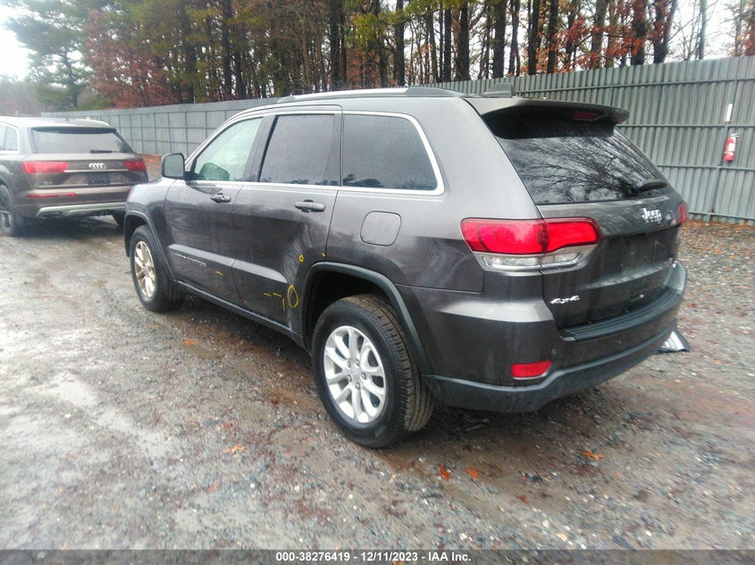 VIN 1C4RJFAG2MC620727 2021 JEEP GRAND CHEROKEE LAREDO