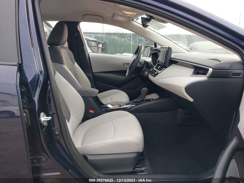 VIN 5YFEPMAE2NP388610 2022 TOYOTA COROLLA LE