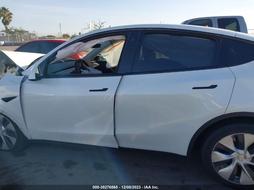 2021 TESLA MODEL Y LONG RANGE DUAL MOTOR ALL-WHEEL DRIVE - 5YJYGDEE8MF066426
