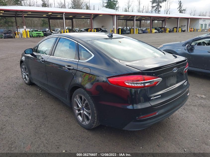 3FA6P0RU5LR132712 Ford Fusion Hybrid TITANIUM 3