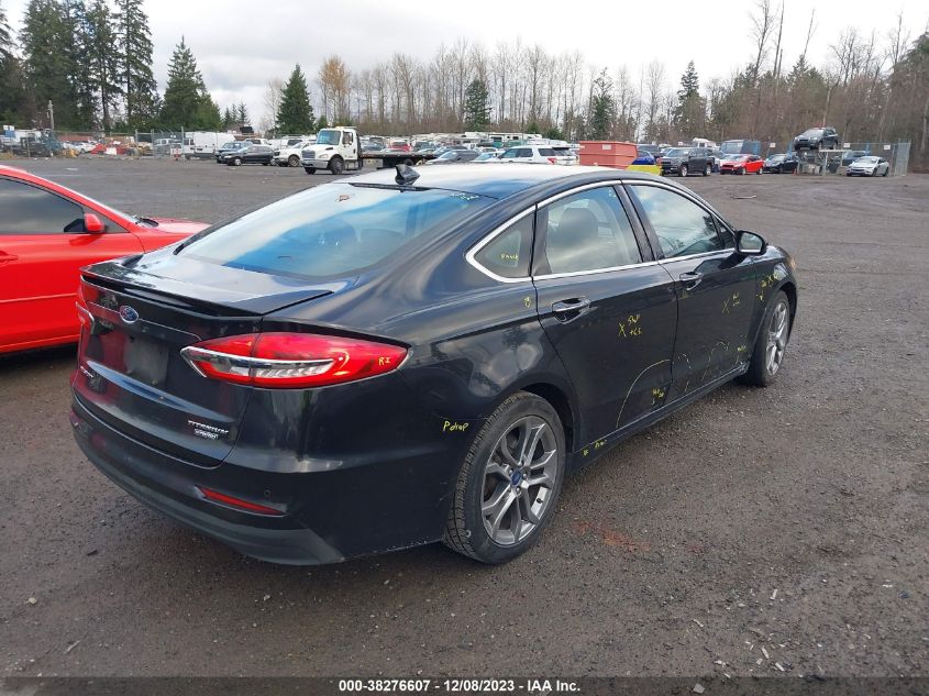 3FA6P0RU5LR132712 Ford Fusion Hybrid TITANIUM 4