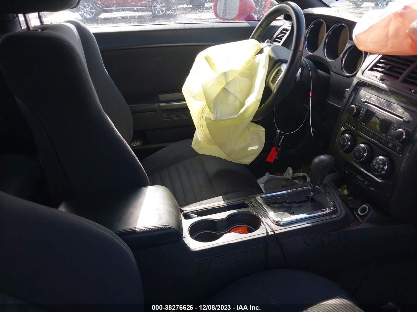 2013 DODGE CHALLENGER SXT - 2C3CDYAG5DH604130