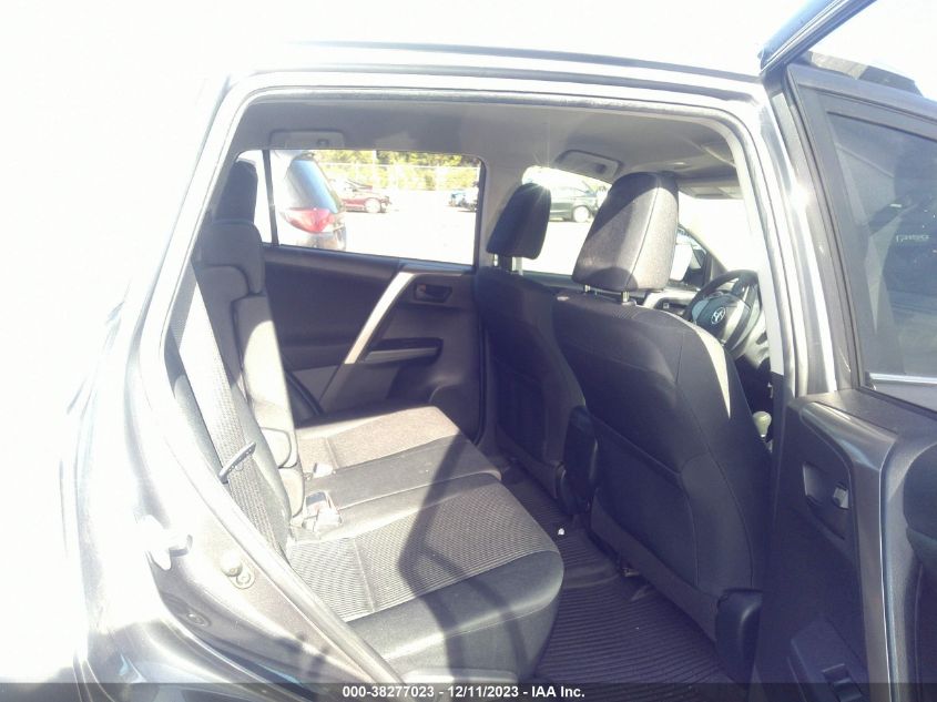 2018 TOYOTA RAV4 LE - JTMZFREV7JJ733415