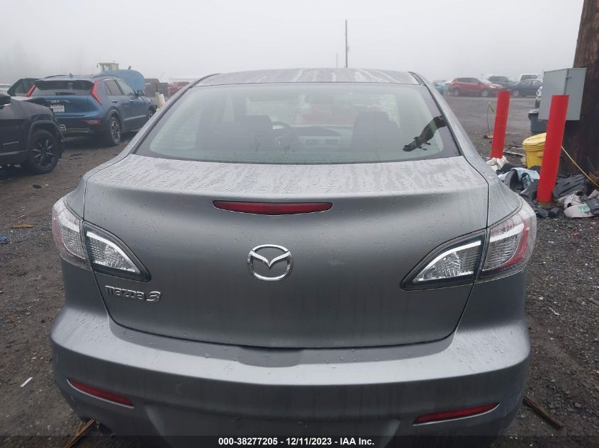 2013 MAZDA MAZDA3 I SV - JM1BL1TF9D1765052