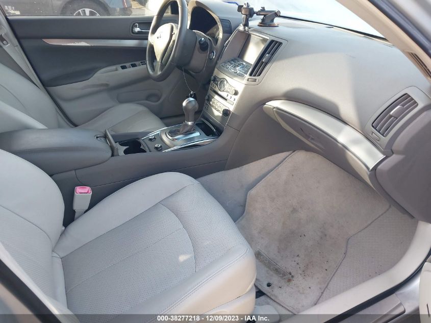 2013 INFINITI G37 JOURNEY JN1CV6AP1DM306848